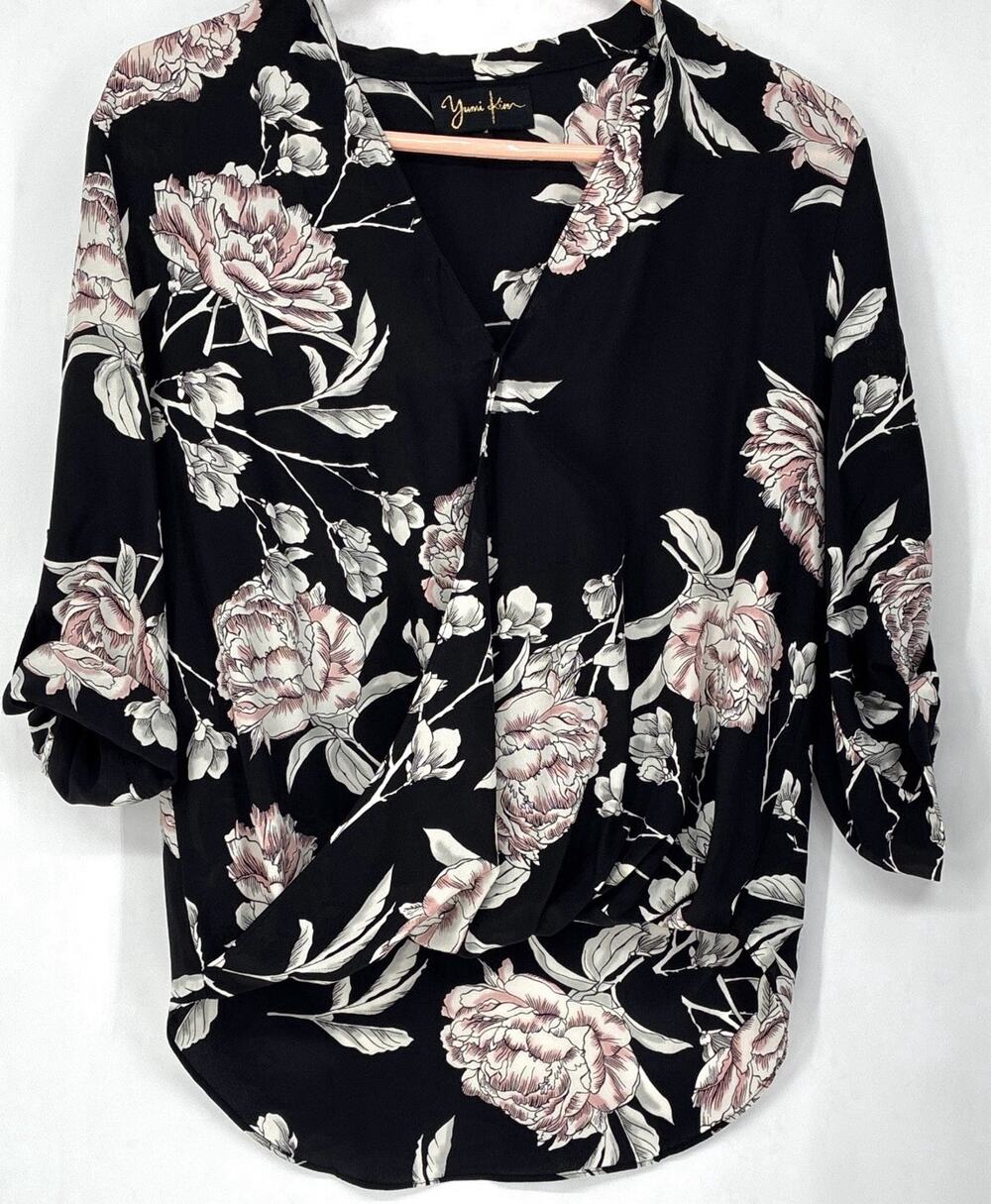 YUMI KIM 100% Silk Floral Faux Wrap Blouse Pink Peony RollTab Sleeve Curve Small